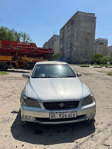 2000: Toyota Altezza: 2000 г., 2 л, Автомат, Бензин, Седан — 4