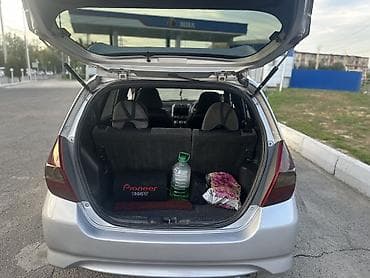 windom 3 0: Honda Fit: 2001 г., 1.5 л, Вариатор, Бензин, Хэтчбэк — 7