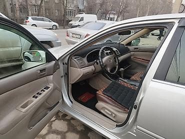 Унаа сатуу: Toyota Camry: 2002 г., 2.4 л, Автомат, Бензин, Седан — 10