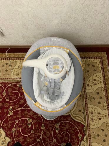 часы телефон детские: Люлька, Б/у, Колыбель, Пластик, цвет - Белый, Самовывоз — 2