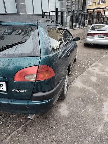 d 4d: Toyota Avensis: 2000 г., 2 л, Автомат, Бензин, Универсал — 4
