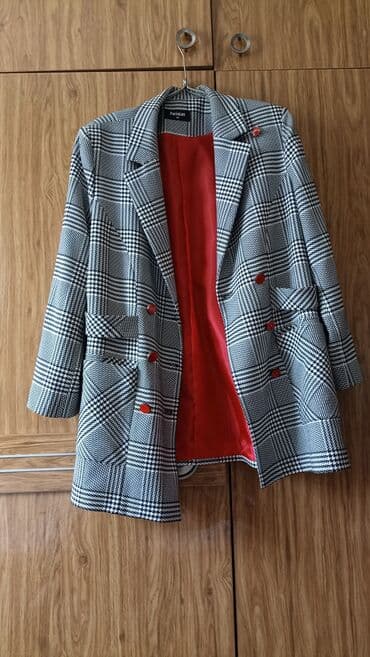 пиджаки женские бишкек: 48 размер. новый — 2
