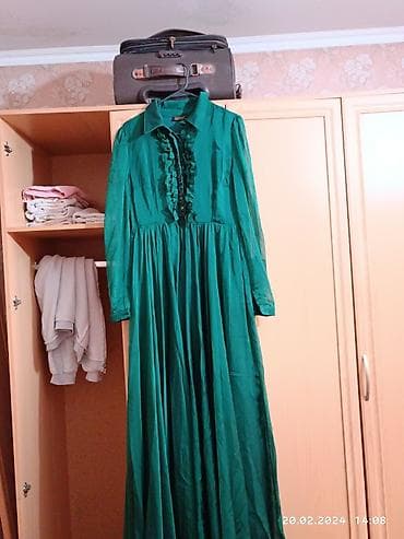 Үлпөт көйнөктөрү жана аксессуарлар: Кече көйнөгү, Классикалык, Узун модель, Жибек, Жеңдери менен, Таштар, XL — 1