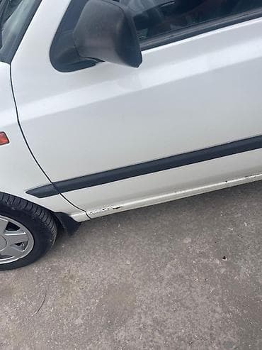 mini coper: Volkswagen Vento: 1993 г., 1.8 л, Механика, Бензин, Седан — 3