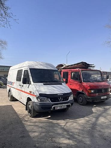 ремонт автомойки высокого давления: Грузовик, Mercedes-Benz — 1