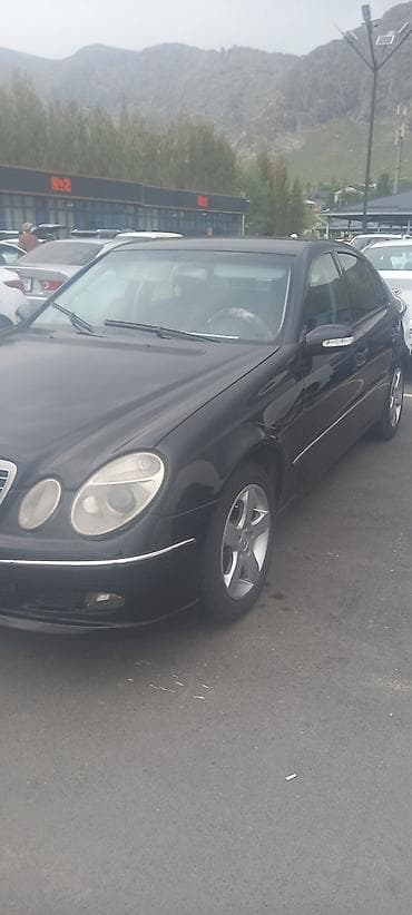 Mercedes-Benz E-Class: 2003 г., Седан