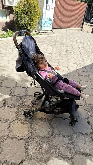 Коляски: Прогулочная коляска Kinderkraft (ультракомпактная) - Лёгкая — 1