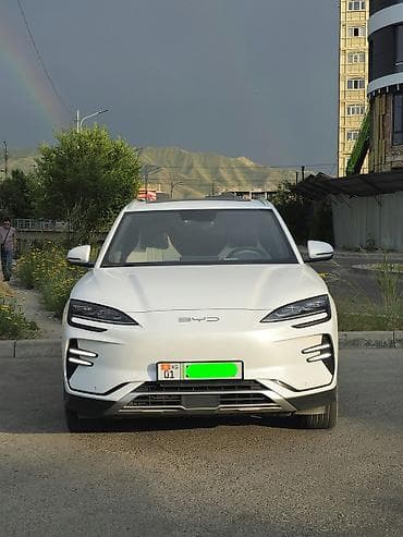 tesla model 3: BYD Song Plus: 2024 г., Вариатор, Электромобиль, Кроссовер — 2