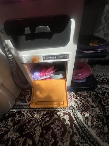 игрушечная кухня: Комплект детского стола и стула — 2