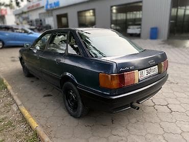 Audi: Audi 80: 1989 г., 1.8 л, Механика, Бензин, Седан — 3