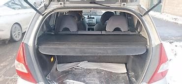 Продажа авто: Honda Jazz: 2004 г., 1.5 л, Автомат, Бензин, Хэтчбэк — 5