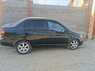 d 4d: Toyota Platz: 2000 г., 1.5 л, Автомат, Бензин, Седан — 6