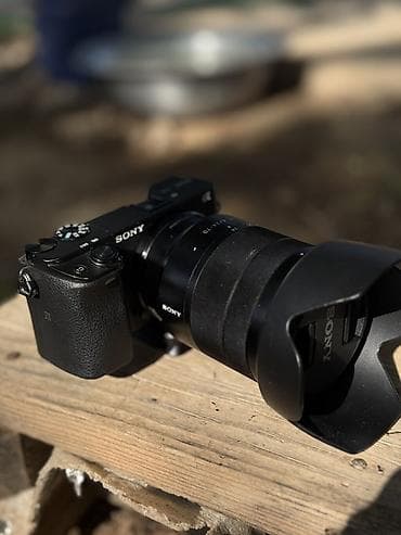 life network system: Sony 24–70mm F4 ZA OSS (Zeiss). Основные характеристики камеры: - — 4