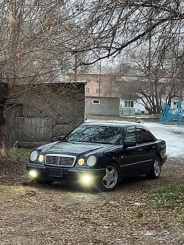 lada 2105: Mercedes-Benz E-Class: 1995 г., 2.3 л, Бензин — 4