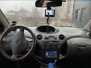 e39 540: Toyota Yaris: 1999 г., 0.1 л, Механика, Бензин, Универсал — 7