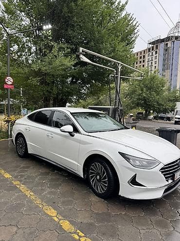 Hyundai Sonata: 2020 г., Автомат, Бензин, Седан — 6