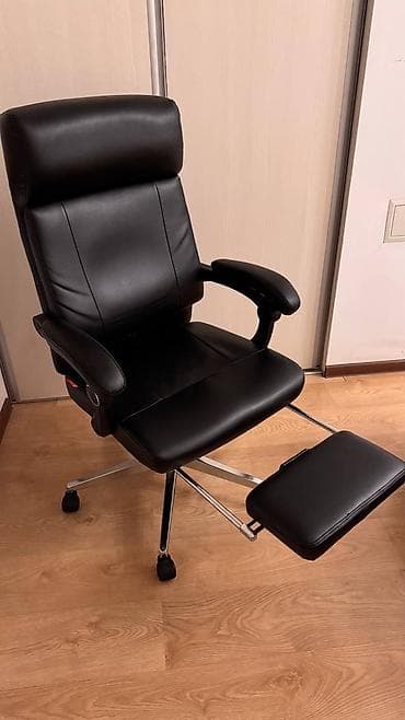 Офисное кресло, Б/у, С колесиками, цвет - Черный, Экокожа
