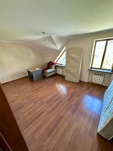 двухуров: 300 м², 6 комнат, Бронированные двери, Балкон застеклен, Кондиционер — 6