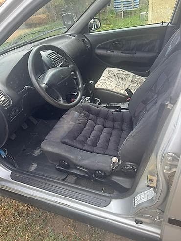 тканевый: Mitsubishi Carisma: 1999 г., 1.8 л, Механика, Бензин, Седан — 4