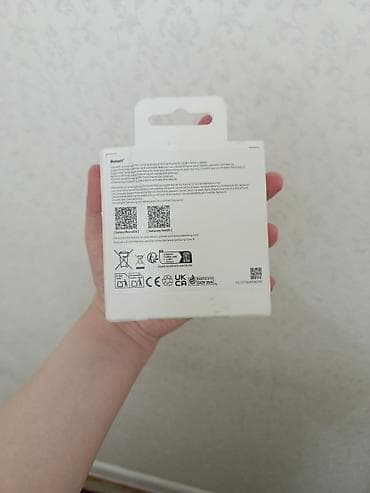 Samsung Galaxy Fit3 — фитнес-браслет Основные особенности: - Цвет