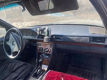 январь эбу: Mercedes-Benz E-Class: 1989 г., 2.3 л, Ручные, Дизель, Седан — 5