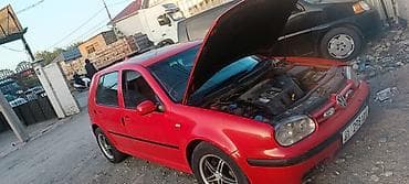 голф 2салон: Volkswagen Golf: 1999 г., 1.8 л, Автомат, Бензин, Хэтчбэк — 1