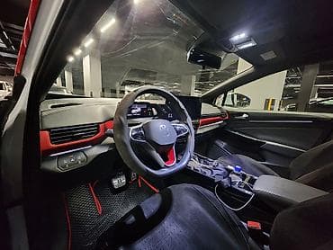 Volkswagen ID.4: 2022 г., 0.3 л, Автомат, Электромобиль, Кроссовер — 6