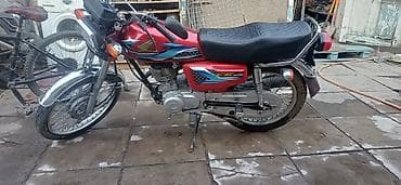 Мотоциклы: Мотоцикл Honda CG125 (классический дорожный) - Двигатель: 4‑тактный — 4