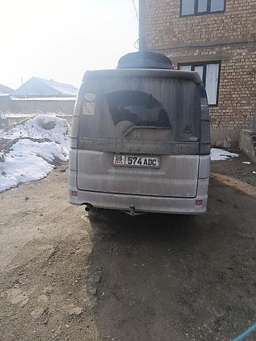 вампер спада: Honda Stepwgn: 2003 г., 2 л, Автомат, Бензин, Минивэн — 4