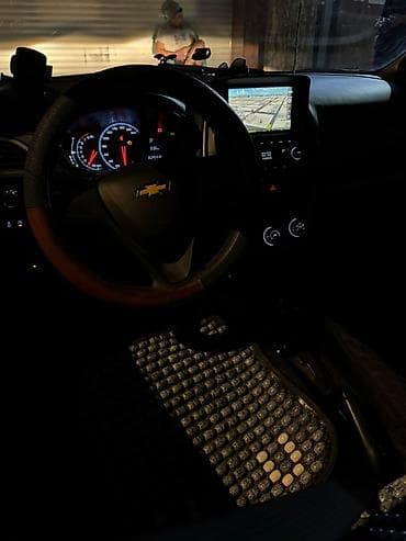 Chevrolet Spark: 2018 г., 1 л, Автомат, Газ, Хетчбек — 6