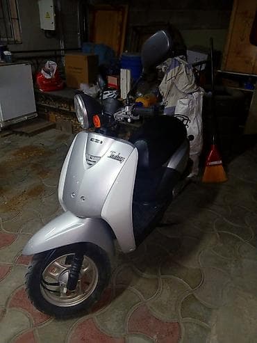 beta fpv: Тип скутера Honda, 50 куб. см, Бензин, Б/у — 3