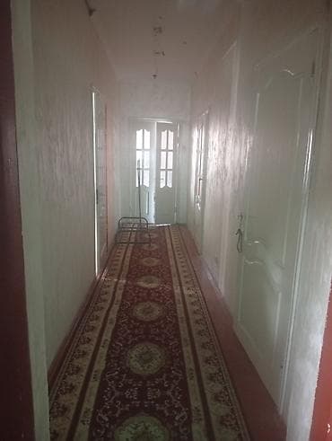 долгосрочная квартира аренда: Сдаётся комната в частном доме., адрес село Аламудун ул Набережная 191 — 2