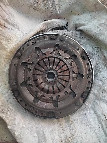 Сцепление в сборе Ford Б/у at lalafo.kg Сцепление в сборе Ford Б/у