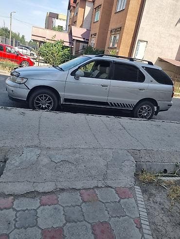 Универсал повышенной проходимости Nissan RNessa серебристого цвета at lalafo.kg Универсал повышенной проходимости Nissan RNessa серебристого цвета