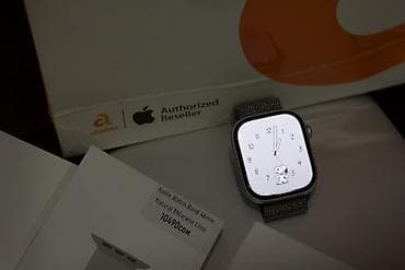 google fold: Apple Watch с экраном OLED (прямоугольный корпус из серебристого — 3