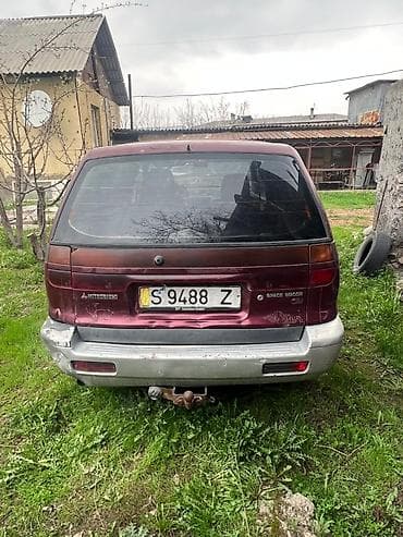 transporter multivan: Mitsubishi Space Wagon: 1993 г., 2 л, Механика, Бензин, Универсал — 7