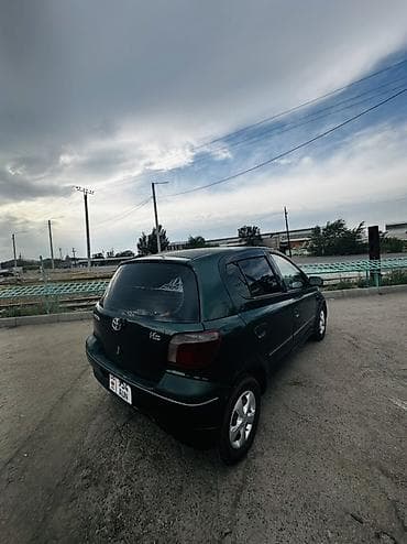 Продажа авто: Toyota Vitz: 1999 г., 1.3 л, Автомат, Бензин, Хэтчбэк — 2