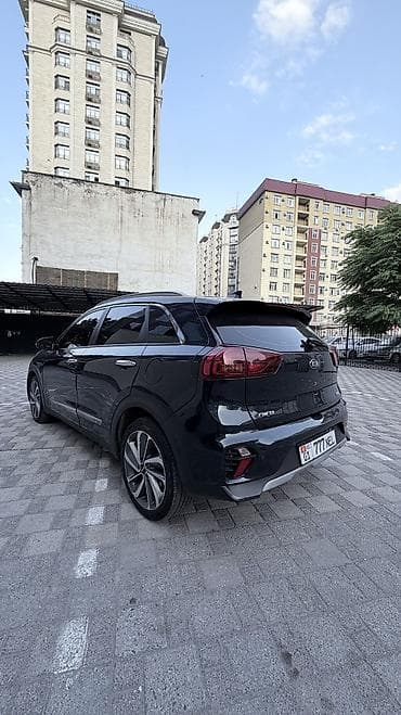 kia ev3: Kia Niro: 2019 г., Гибрид, Кроссовер — 10