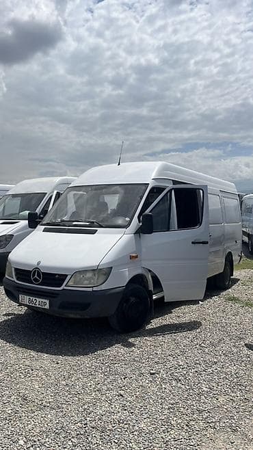 тлк 200: Mercedes-Benz Sprinter, год 2003 Обьем 2.7 цельнометаллический фургон — 1
