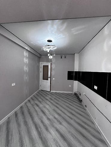 Недвижимость: 1 комната, 39 м², Элитка, 2 этаж, Евроремонт — 1