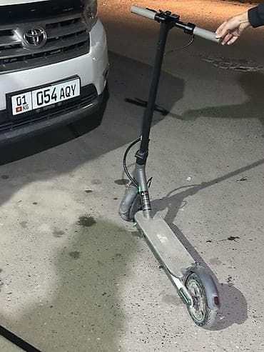 самакаь: Электросамокат, Б/у — 1