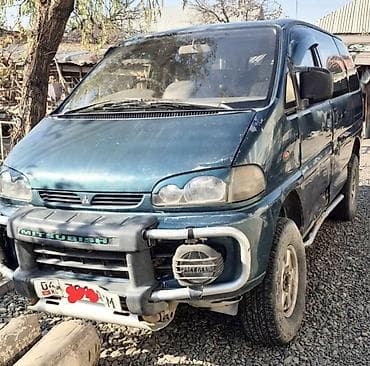 Mitsubishi Delica Space Gear — полноприводный японский
