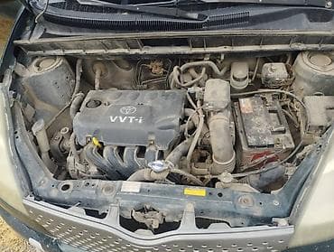 тайота ярус: Toyota Yaris Verso: 2001 г., 1.3 л, Механика, Бензин, Минивэн — 8