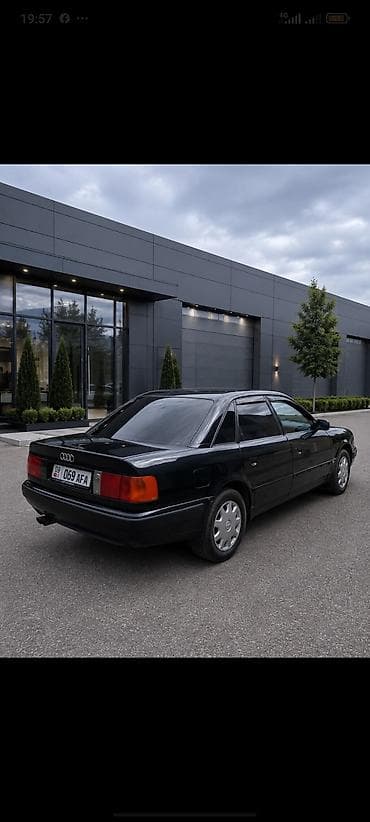 key maker: Audi 100: 1993 г., 2.6 л, Механика, Бензин, Седан — 2