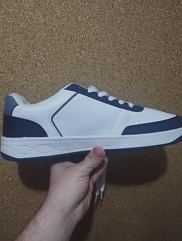 кроссовки обувь: Кроссовки мужские, низкие, шнуровка. - Цвет: белый с тёмно‑синими — 2