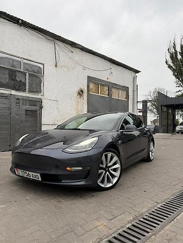 Tesla Model 3: 2018 г., 0.1 л, Автомат, Электромобиль, Седан