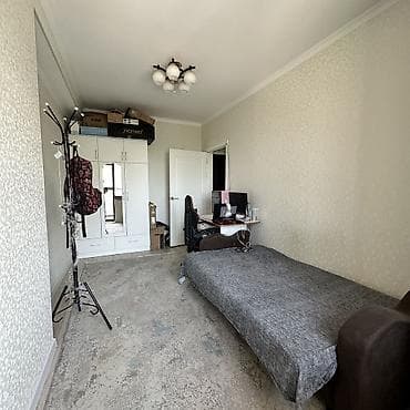 70: 1 комната, 33 м², Элитка, 4 этаж, Косметический ремонт — 10