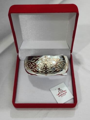 золотая лошадь цена: Серебряный Билерик "Оймок " Серебро 925 с напылением золото Без — 2