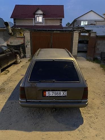 mers e124: Mercedes-Benz W124: 1989 г., 2.3 л, Механика, Бензин, Универсал — 3
