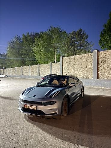 e 30 bmw: Zeekr 001: | 2022 г. Фастбек — 2